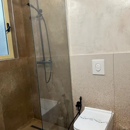 Lägenhet Scandinavian Al Tirana