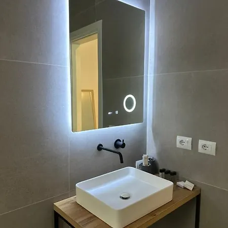 Scandinavian Al Apartament Tirana