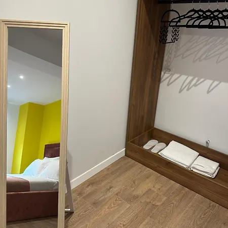 Scandinavian Al Apartament